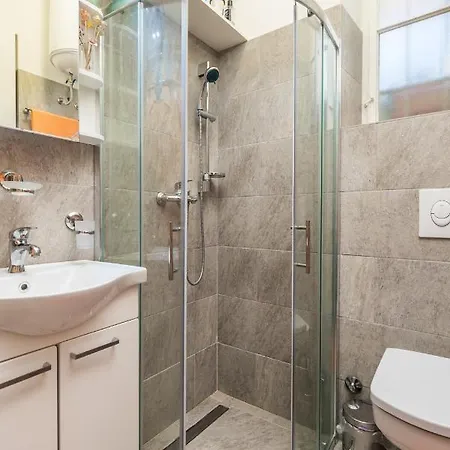 Апартаменти By The Sea Опатія